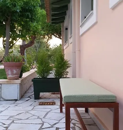 Alcippe Kallithea (Argolis)