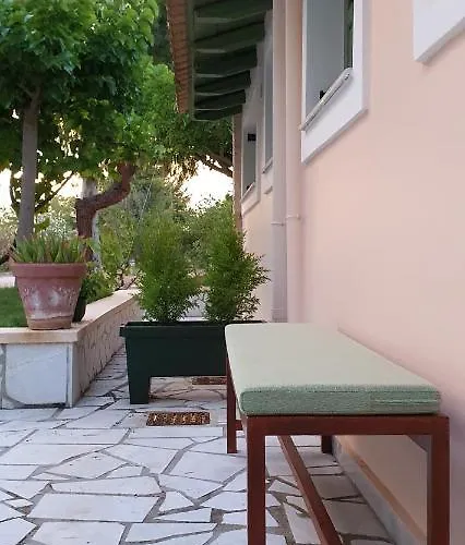 Alcippe Kallithea (Argolis)