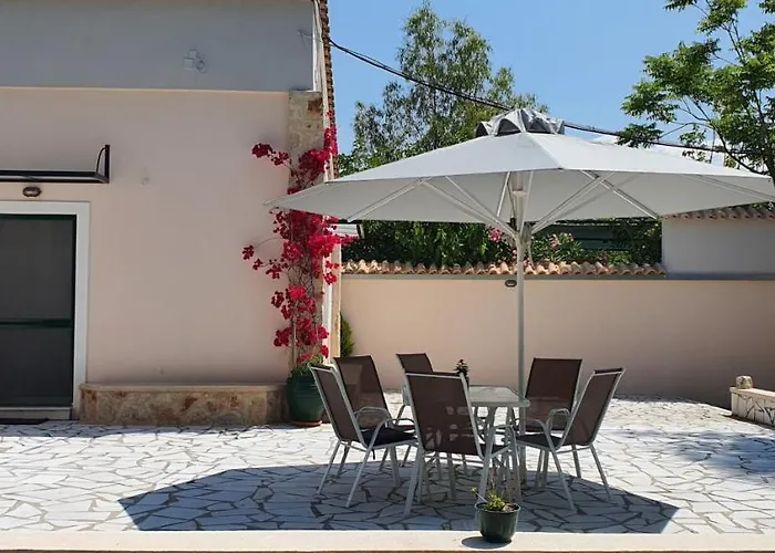 Alcippe * Kallithea (Argolis)